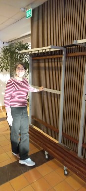 Omed vid kl&auml;dh&auml;ngare.jpg